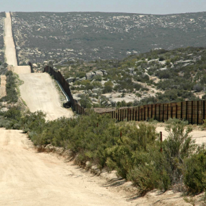 US-Mexico Border near Campo, California [SOURCE: qbac07 via Flickr)