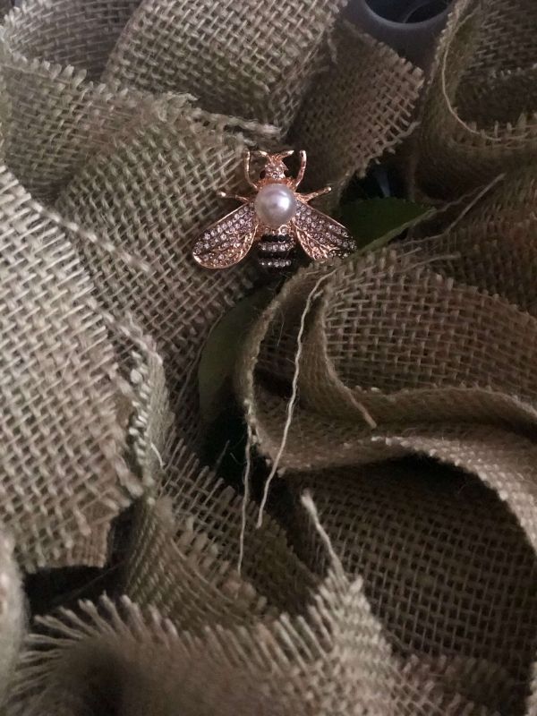 Bee at Peace pin